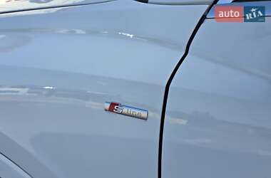 Внедорожник / Кроссовер Audi Q3 2019 в 