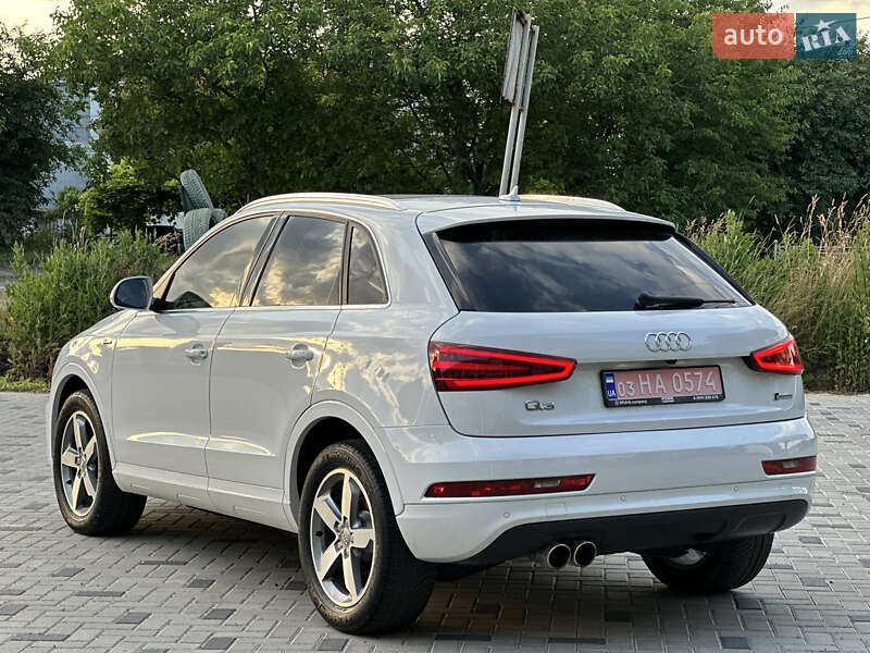 Внедорожник / Кроссовер Audi Q3 2015 в Ровно