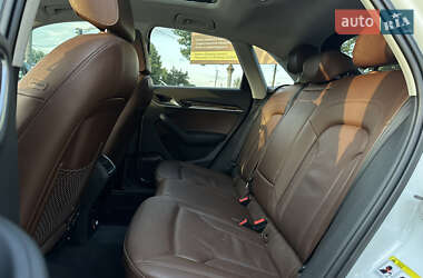 Внедорожник / Кроссовер Audi Q3 2015 в 