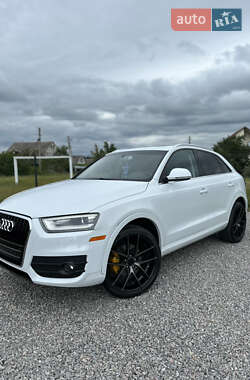 Позашляховик / Кросовер Audi Q3 2015 в Миргороді
