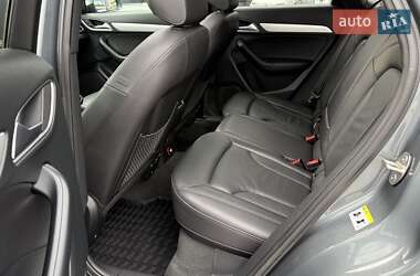 Внедорожник / Кроссовер Audi Q3 2017 в 