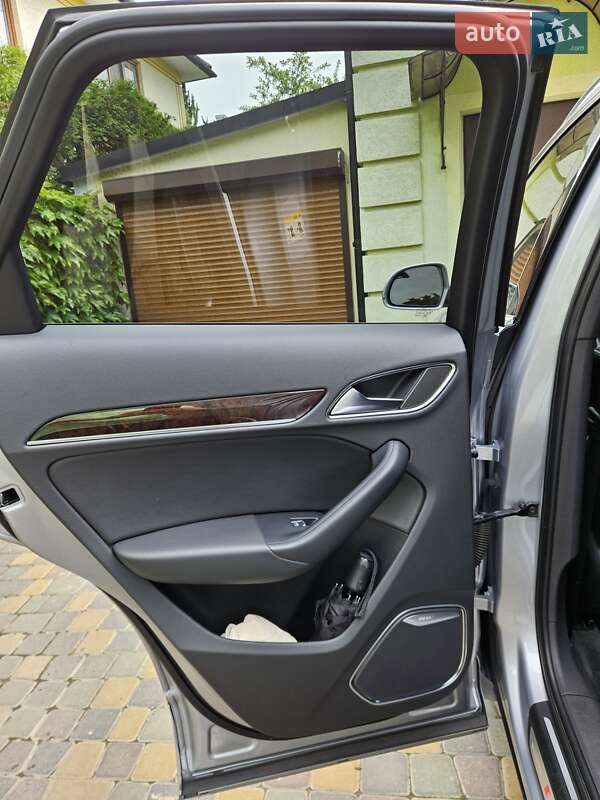 Внедорожник / Кроссовер Audi Q3 2015 в Черновцах фото 11 Внедорожник / Кроссовер Audi Q3 2015 в Черновцах