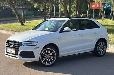 Внедорожник / Кроссовер Audi Q3 2017 в 