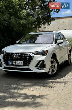 Внедорожник / Кроссовер Audi Q3 2019 в Хмельницком