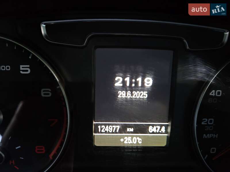 Внедорожник / Кроссовер Audi Q3 2015 в Черновцах фото 37 Внедорожник / Кроссовер Audi Q3 2015 в Черновцах