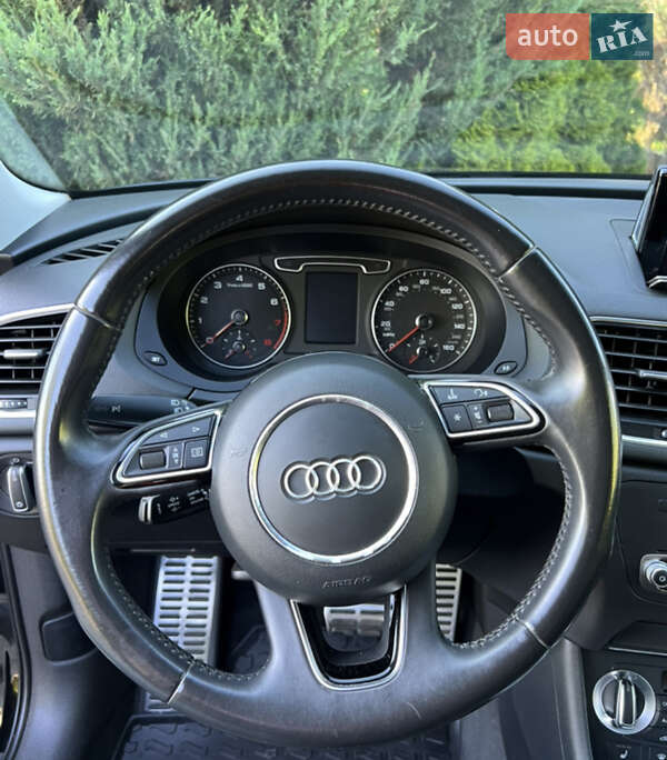 Внедорожник / Кроссовер Audi Q3 2015 в Львове