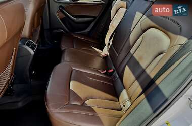 Внедорожник / Кроссовер Audi Q3 2014 в 