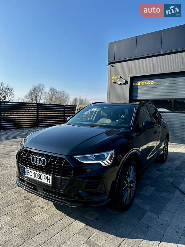 Внедорожник / Кроссовер Audi Q3 2021 в Львове