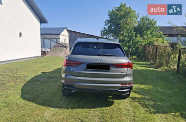 Внедорожник / Кроссовер Audi Q3 2020 в 