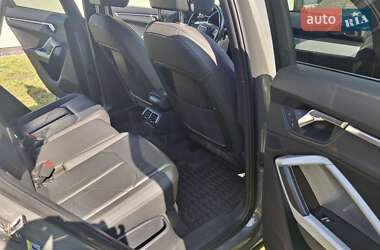 Внедорожник / Кроссовер Audi Q3 2020 в 