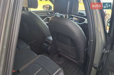 Внедорожник / Кроссовер Audi Q3 2020 в 