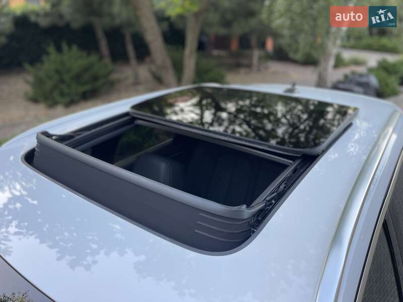 Позашляховик / Кросовер Audi Q3 2024 в Одесі