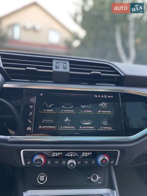 Позашляховик / Кросовер Audi Q3 2024 в Одесі