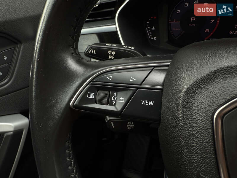 Внедорожник / Кроссовер Audi Q3 2020 в Ровно
