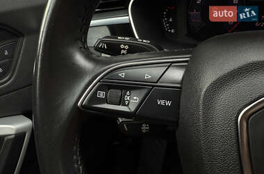 Позашляховик / Кросовер Audi Q3 2020 в 