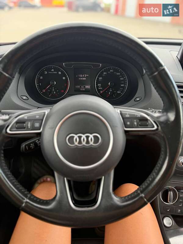 Позашляховик / Кросовер Audi Q3 2016 в Львові