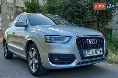 Внедорожник / Кроссовер Audi Q3 2014 в 