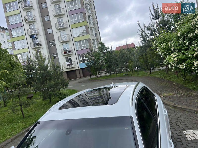 Позашляховик / Кросовер Audi Q3 2016 в Івано-Франківську