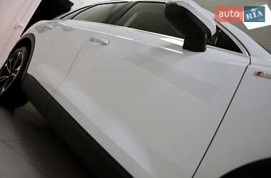 Внедорожник / Кроссовер Audi Q3 2021 в 