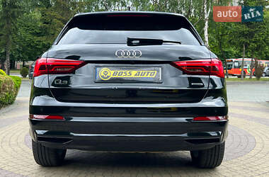 Внедорожник / Кроссовер Audi Q3 2021 в 
