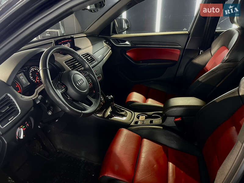 Внедорожник / Кроссовер Audi Q3 2013 в Одессе