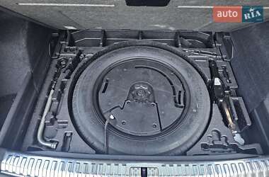 Внедорожник / Кроссовер Audi Q3 2021 в 