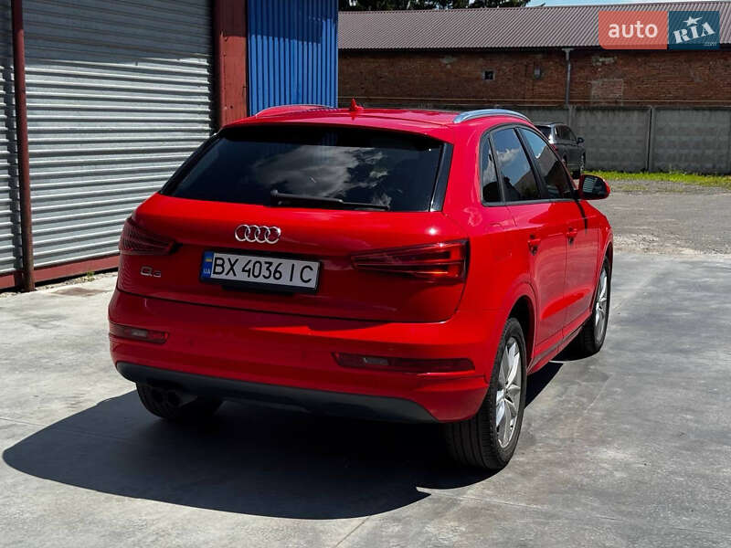 Внедорожник / Кроссовер Audi Q3 2017 в Хмельницком