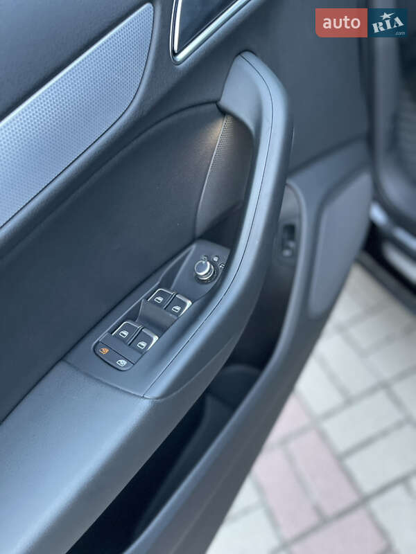 Позашляховик / Кросовер Audi Q3 2018 в Тернополі