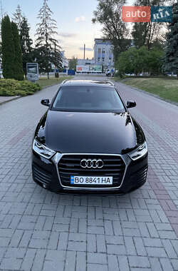 Позашляховик / Кросовер Audi Q3 2018 в 