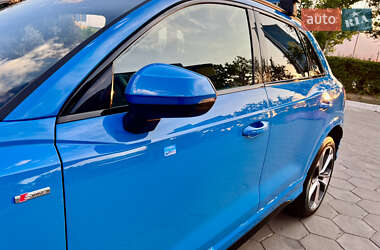 Внедорожник / Кроссовер Audi Q3 2020 в 