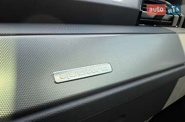Внедорожник / Кроссовер Audi Q3 2021 в 