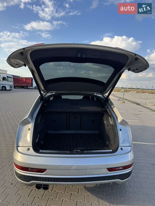 Внедорожник / Кроссовер Audi Q3 2016 в Одессе