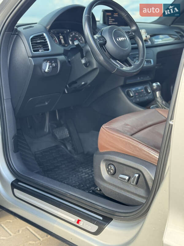 Внедорожник / Кроссовер Audi Q3 2016 в Одессе