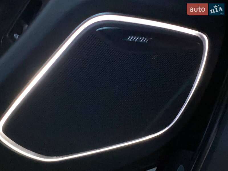 Позашляховик / Кросовер Audi Q3 2015 в Львові