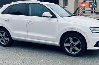 Внедорожник / Кроссовер Audi Q3 2015 в 
