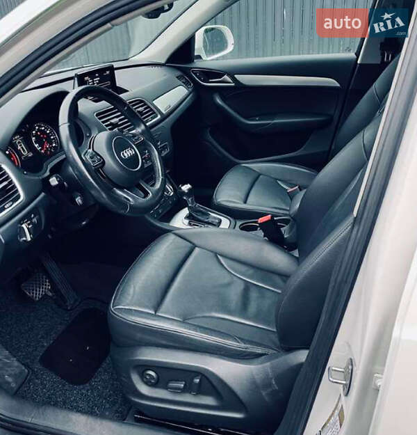 Позашляховик / Кросовер Audi Q3 2015 в Тернополі