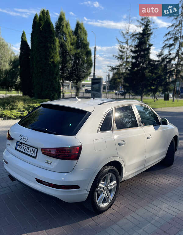 Позашляховик / Кросовер Audi Q3 2016 в Тернополі