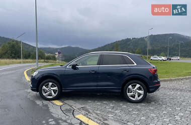Внедорожник / Кроссовер Audi Q3 2020 в 