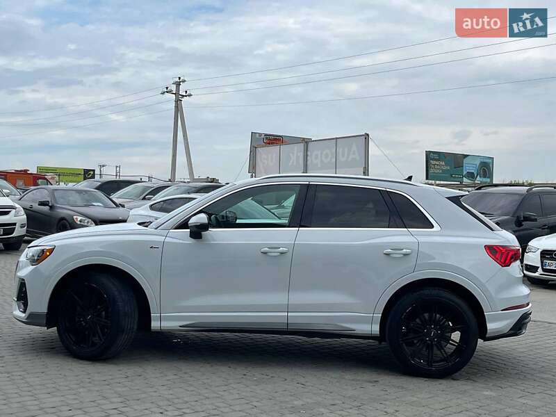 Позашляховик / Кросовер Audi Q3 2020 в Львові