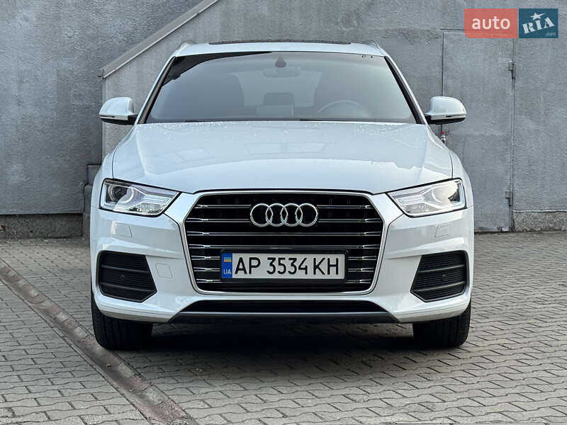 Внедорожник / Кроссовер Audi Q3 2016 в Запорожье