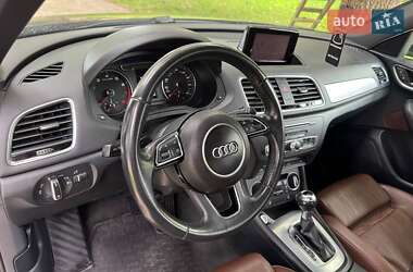 Внедорожник / Кроссовер Audi Q3 2017 в 