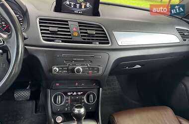 Внедорожник / Кроссовер Audi Q3 2017 в 