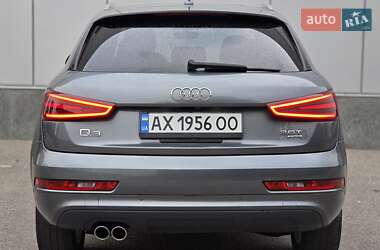 Внедорожник / Кроссовер Audi Q3 2015 в 