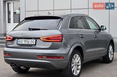 Внедорожник / Кроссовер Audi Q3 2015 в 