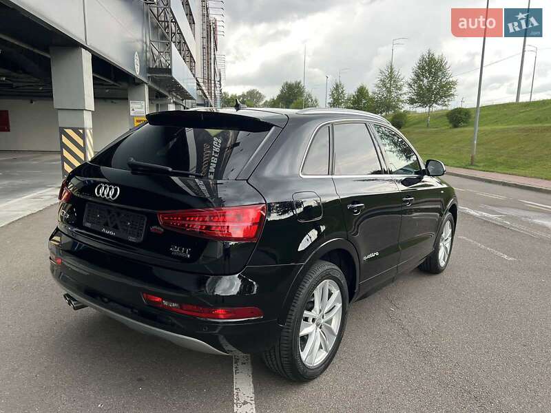 Внедорожник / Кроссовер Audi Q3 2016 в Киеве
