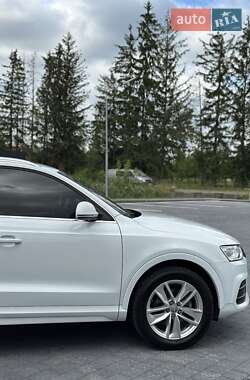 Внедорожник / Кроссовер Audi Q3 2016 в 