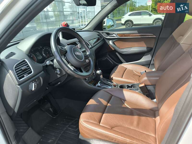 Внедорожник / Кроссовер Audi Q3 2016 в Киеве фото 4 Внедорожник / Кроссовер Audi Q3 2016 в Киеве
