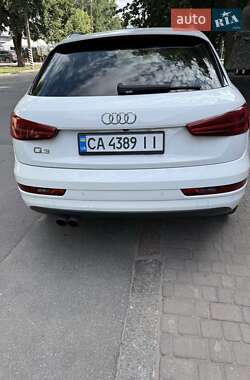Внедорожник / Кроссовер Audi Q3 2017 в 