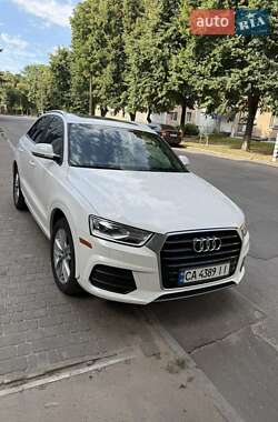 Внедорожник / Кроссовер Audi Q3 2017 в Лубнах