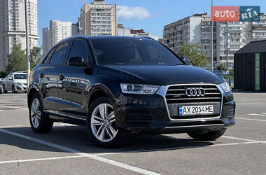 Позашляховик / Кросовер Audi Q3 2017 в Києві